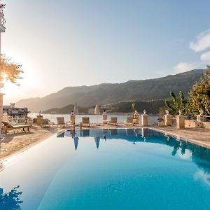 Club Capa Hotel